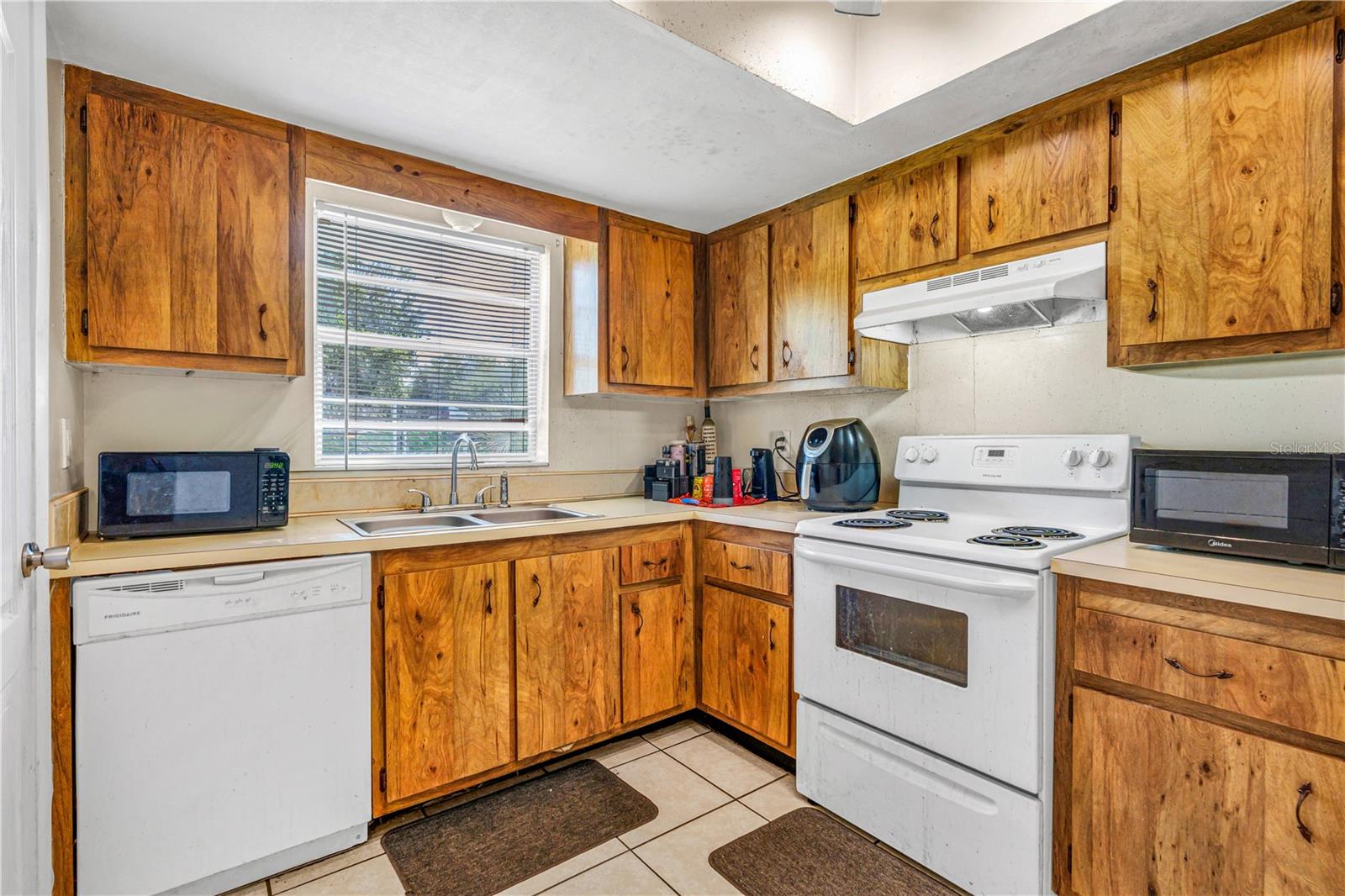 428 BANANA CAY DR #A, SOUTH DAYTONA, FL — photo 11