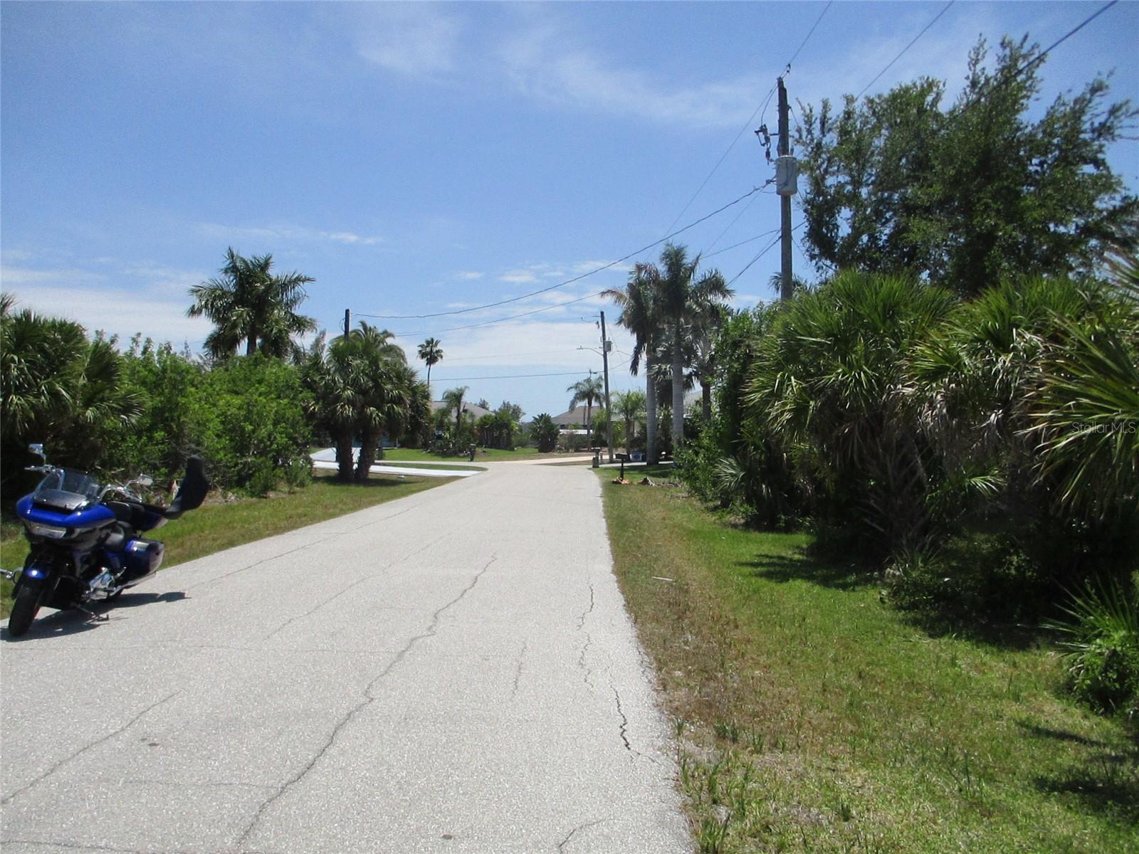 14478 LILLIAN CIR, PORT CHARLOTTE, FL — photo 4