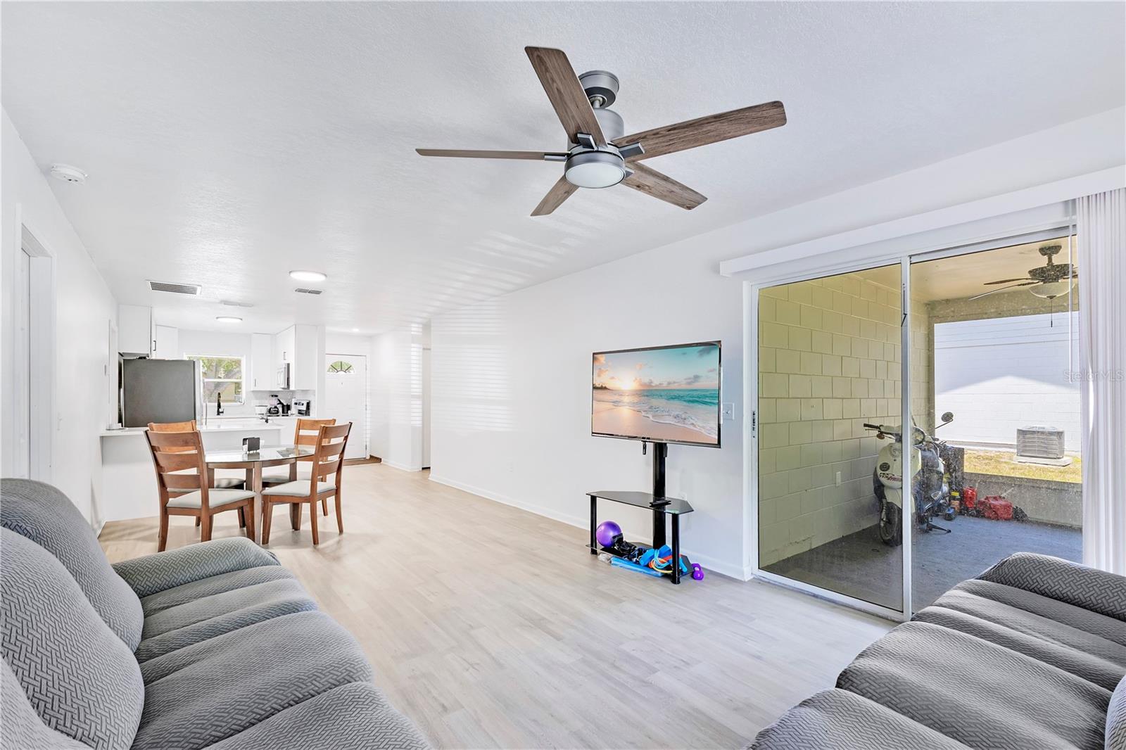 1725 CALIFORNIA AVE, ST CLOUD, FL — photo 10