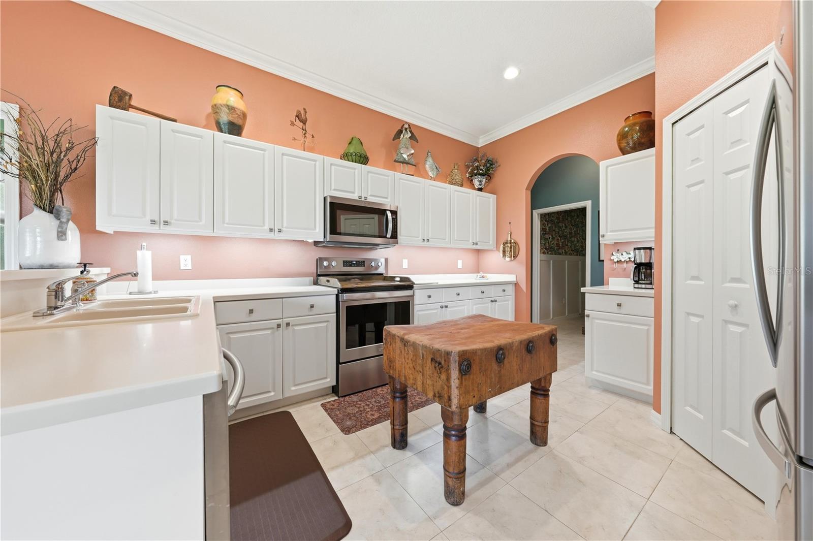 5453 GROVE MNR, LADY LAKE, FL — photo 91
