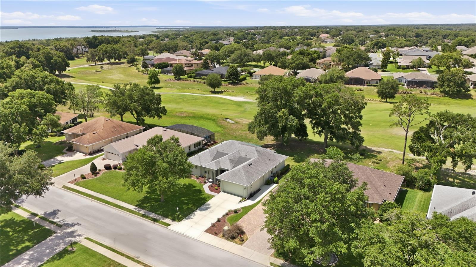 5453 GROVE MNR, LADY LAKE, FL — photo 135