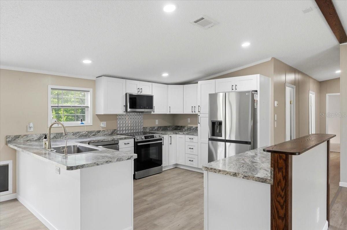 10626 PATHFINDER TRL, LAKELAND, FL — photo 23