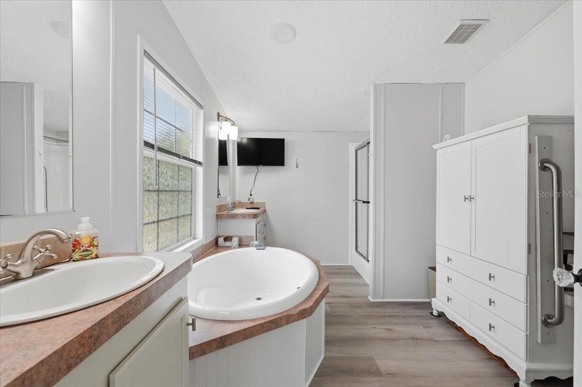 10626 PATHFINDER TRL, LAKELAND, FL — photo 36