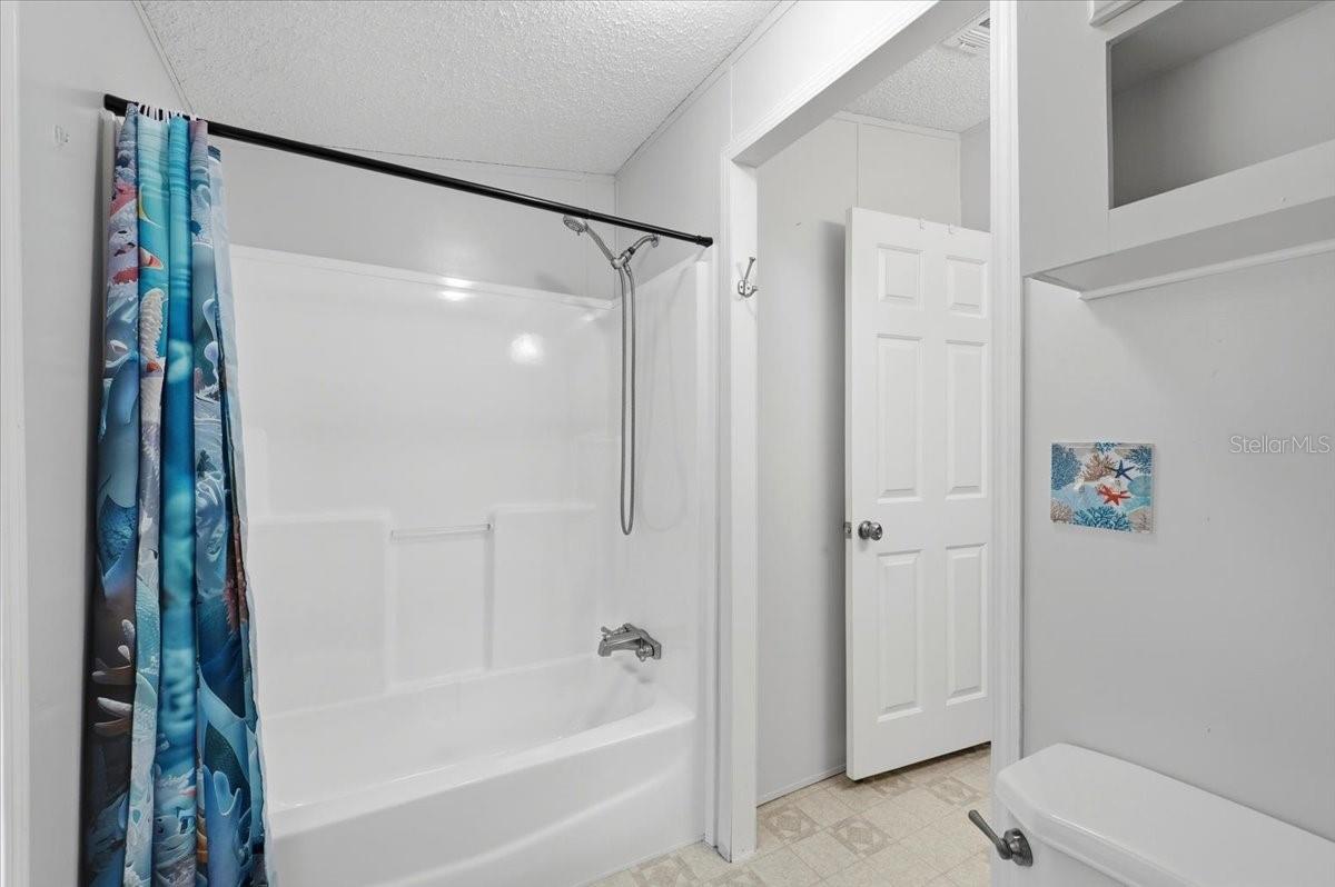 10626 PATHFINDER TRL, LAKELAND, FL — photo 45