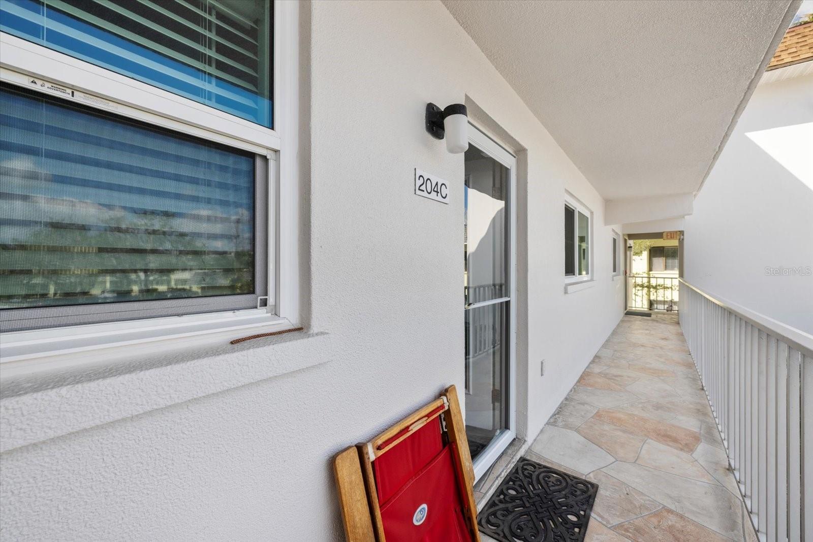 116 VISTA HERMOSA CIR #204C, SARASOTA, FL — photo 2