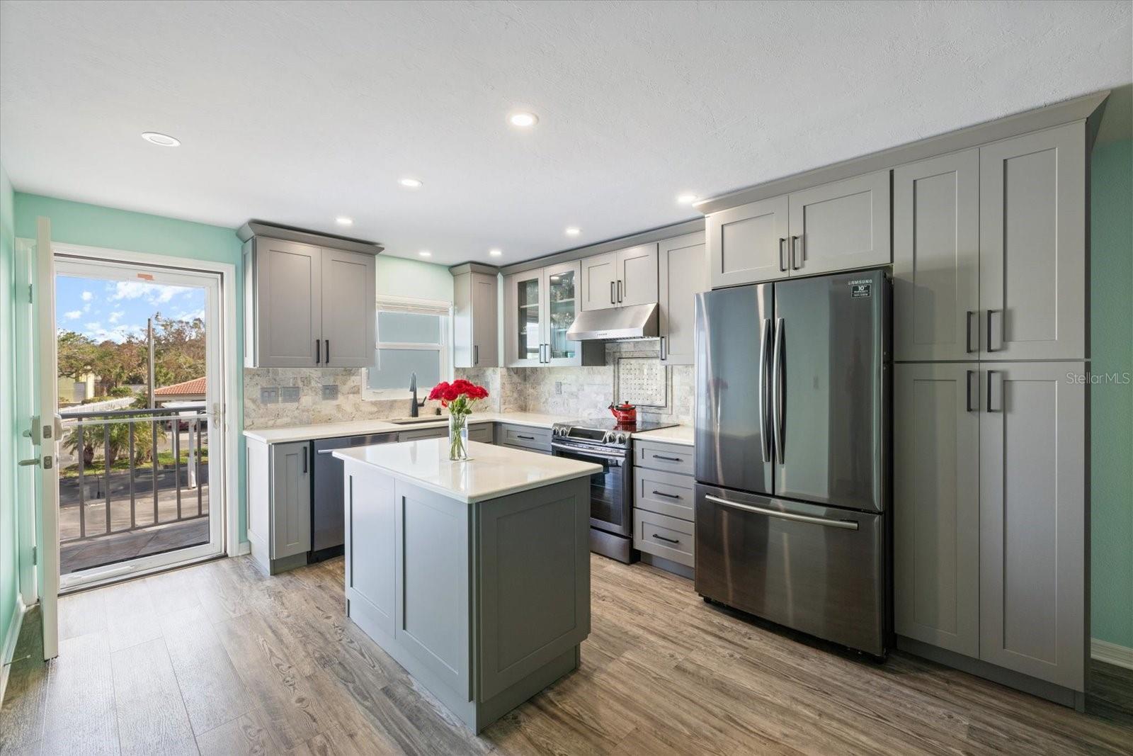 116 VISTA HERMOSA CIR #204C, SARASOTA, FL — photo 7