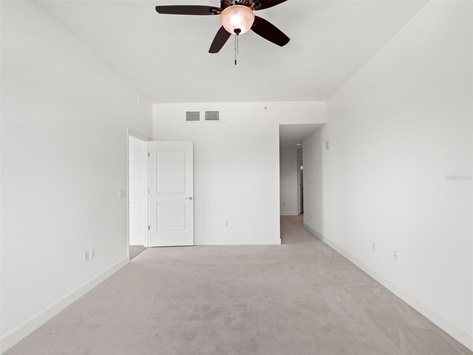 100 S EOLA DR #1609, ORLANDO, FL — photo 15