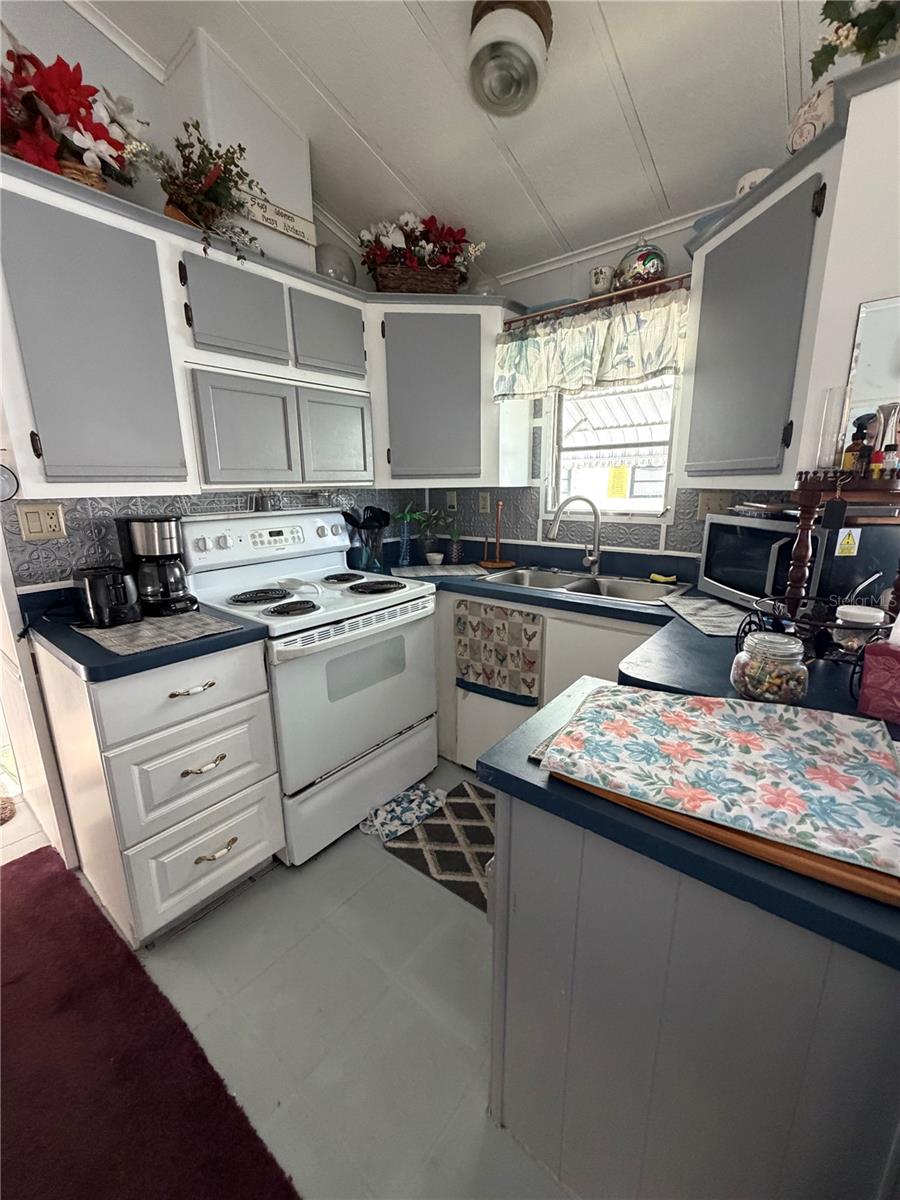 158 BROOKSHIRE DR, NOKOMIS, FL — photo 9