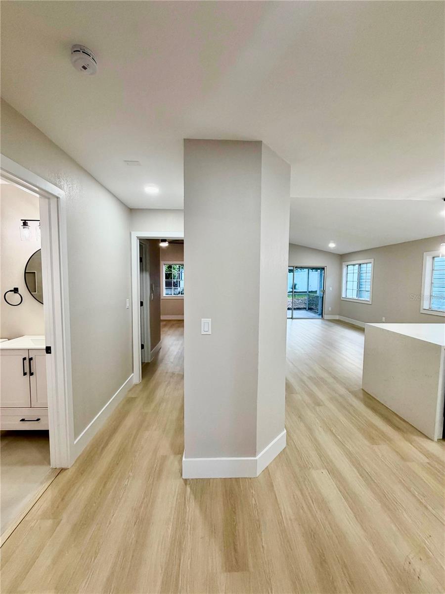 554 PORTLAND CIR, APOPKA, FL — photo 4