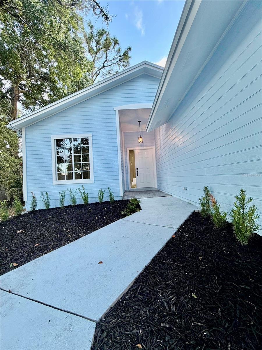 554 PORTLAND CIR, APOPKA, FL — photo 3