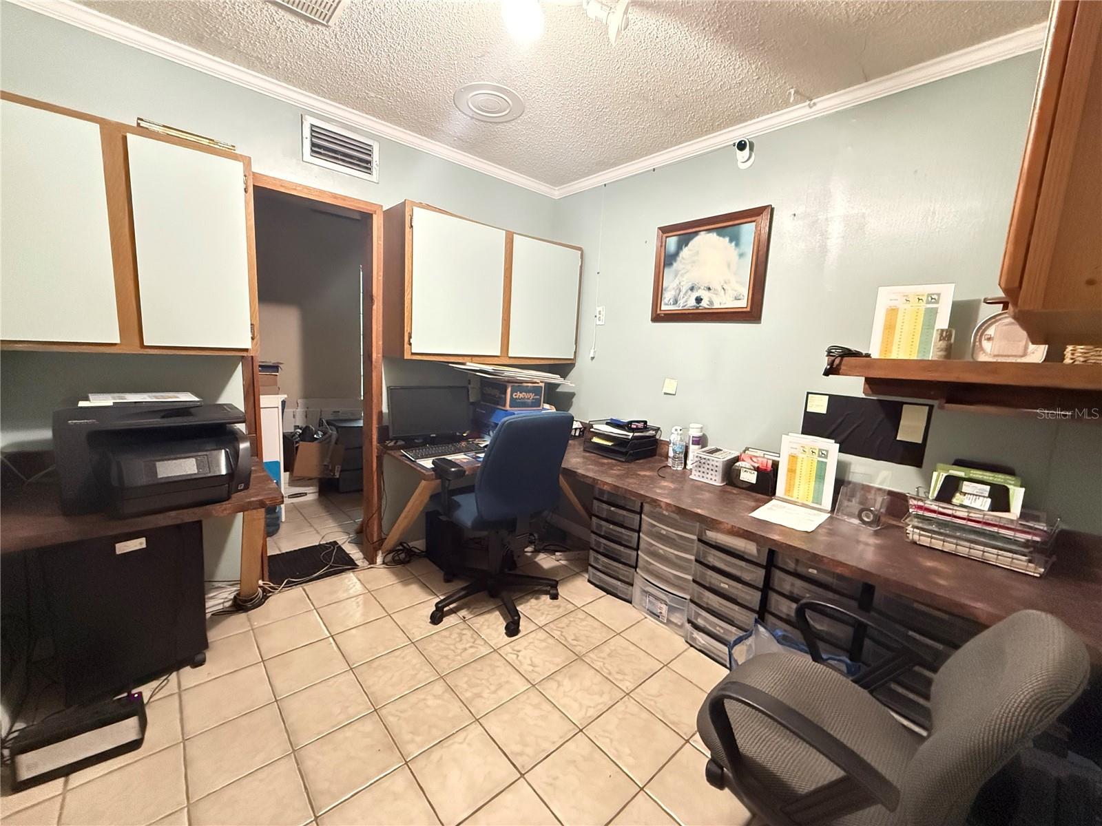 1631 W BAY DR, LARGO, FL — photo 9