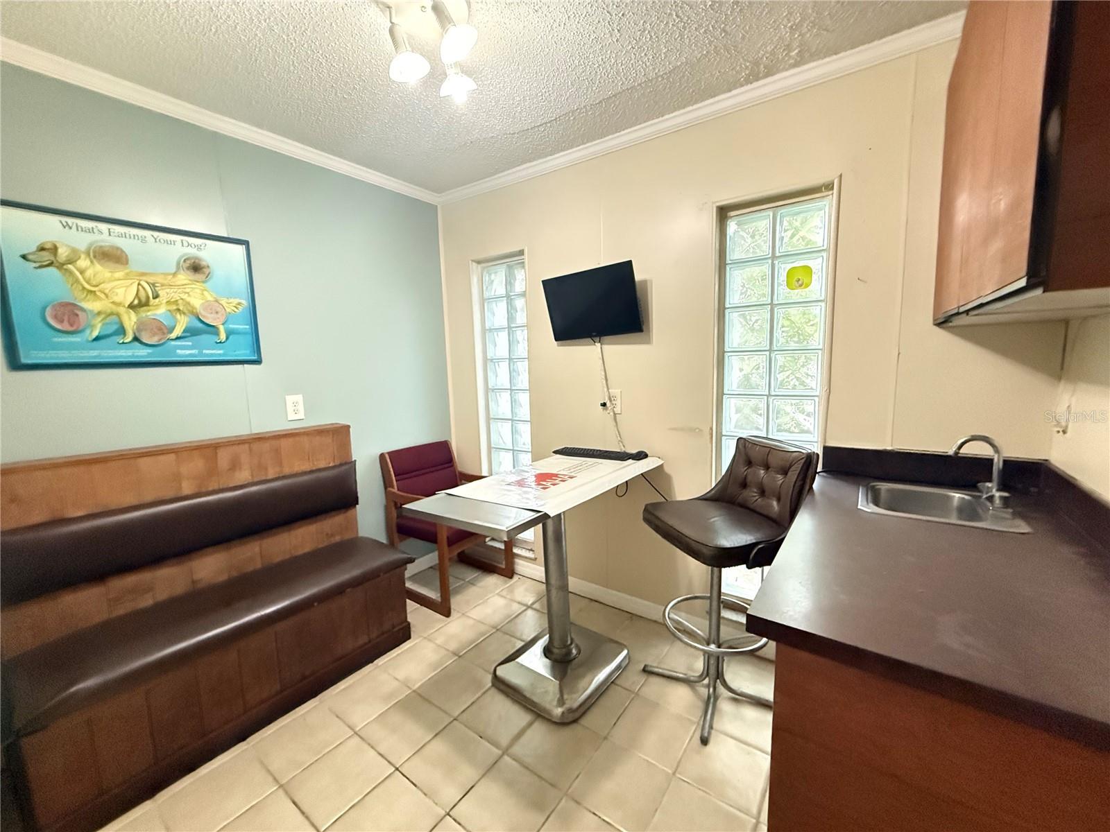 1631 W BAY DR, LARGO, FL — photo 14