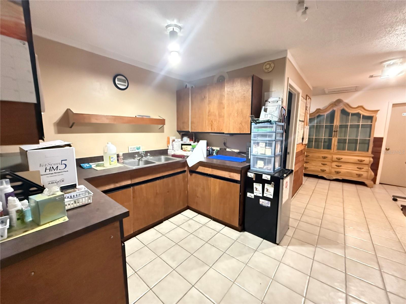 1631 W BAY DR, LARGO, FL — photo 17