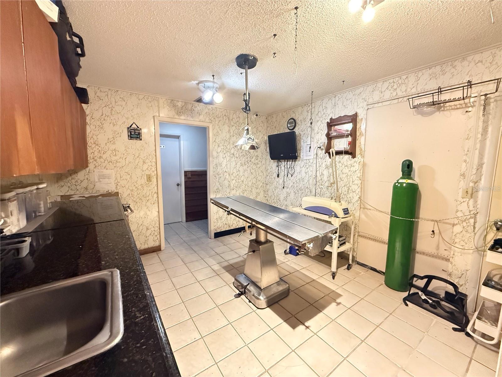 1631 W BAY DR, LARGO, FL — photo 19