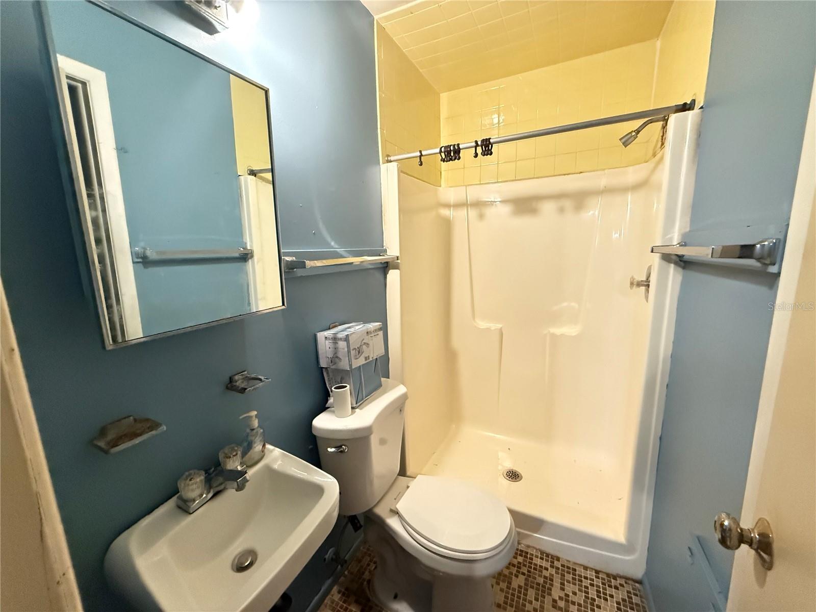 1631 W BAY DR, LARGO, FL — photo 23