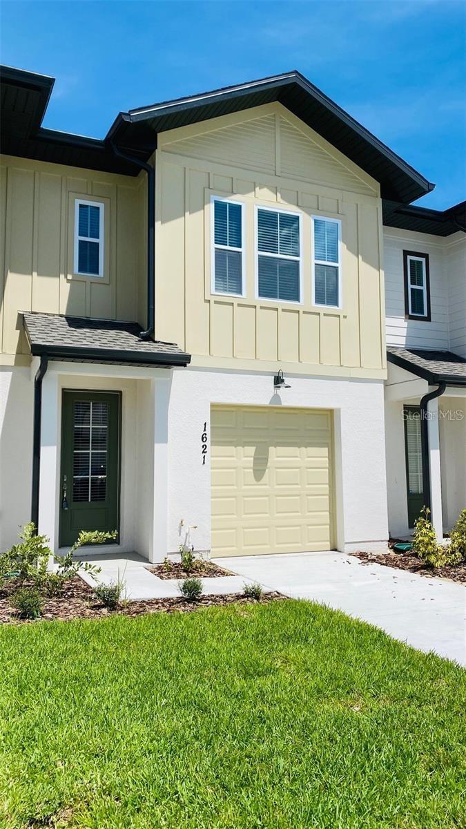 1621 PELICAN DR, DAVENPORT, FL