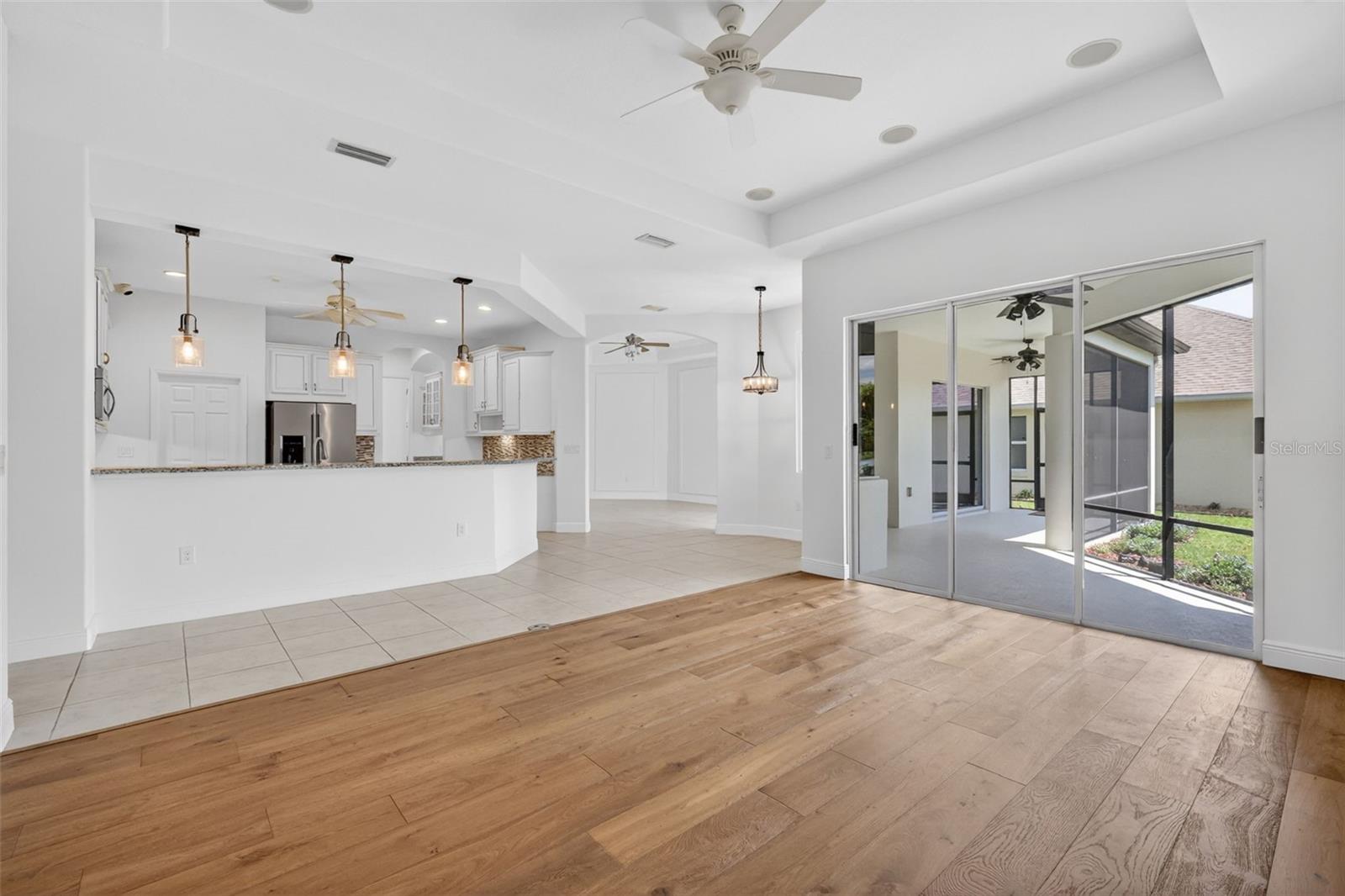 8237 BRIDGEPORT BAY CIR, MOUNT DORA, FL — photo 17