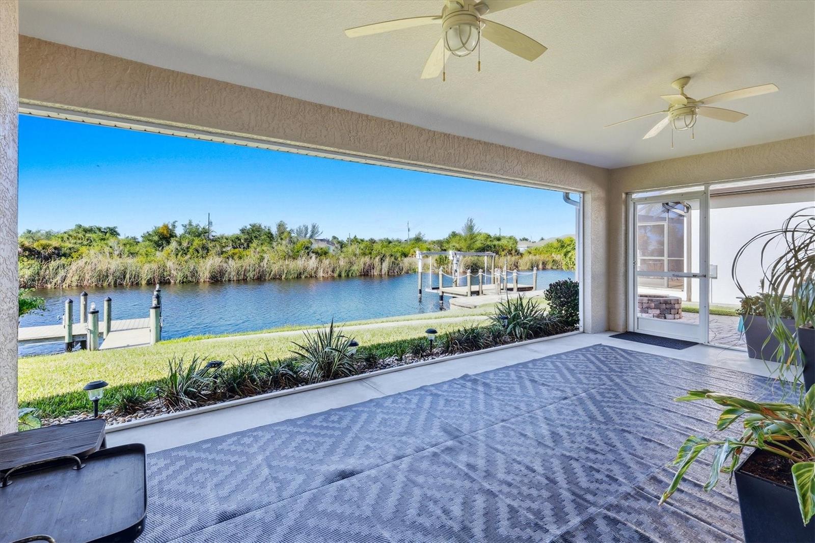 15738 APPLEWHITE CIR, PORT CHARLOTTE, FL — photo 26