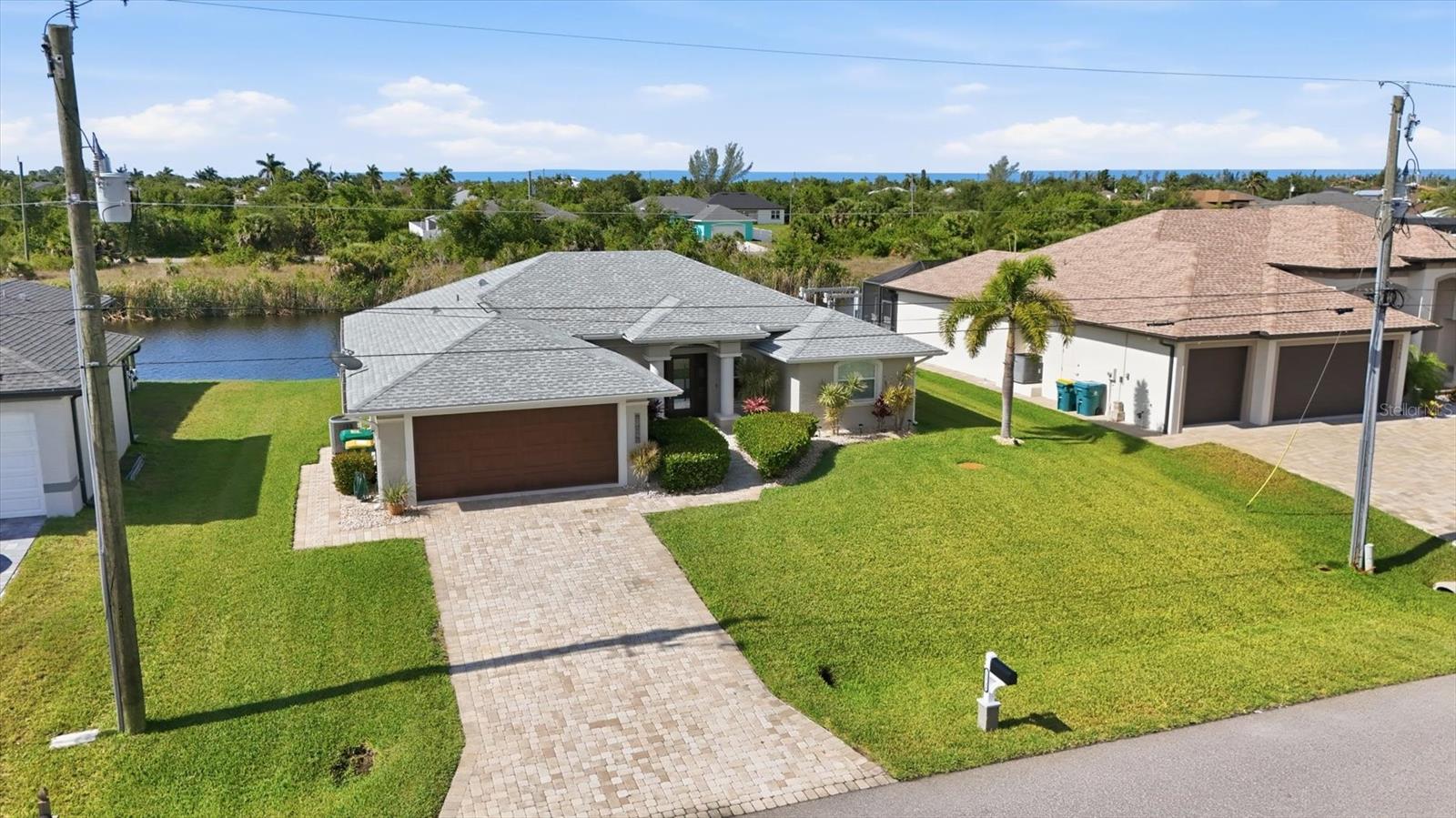 15738 APPLEWHITE CIR, PORT CHARLOTTE, FL — photo 39