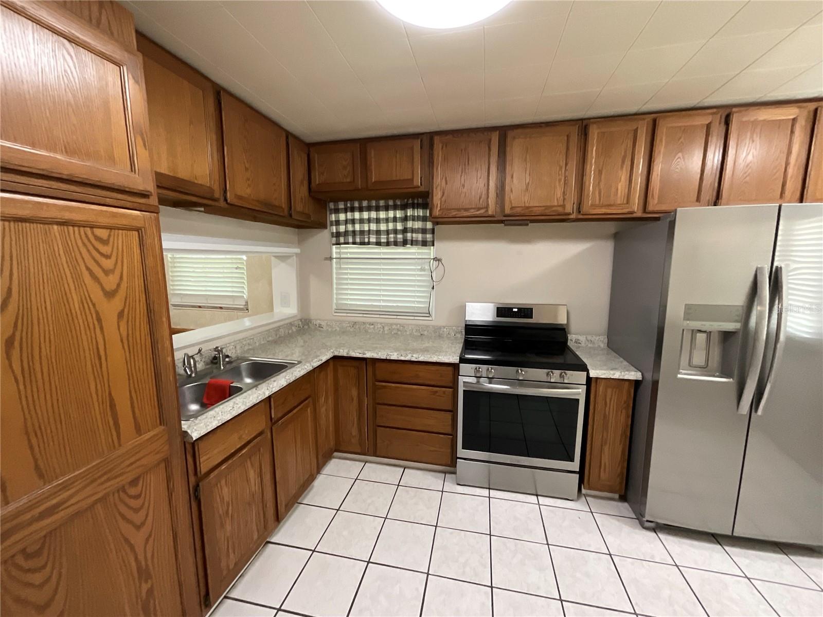 37204 MAGNOLIA AVE, DADE CITY, FL — photo 10