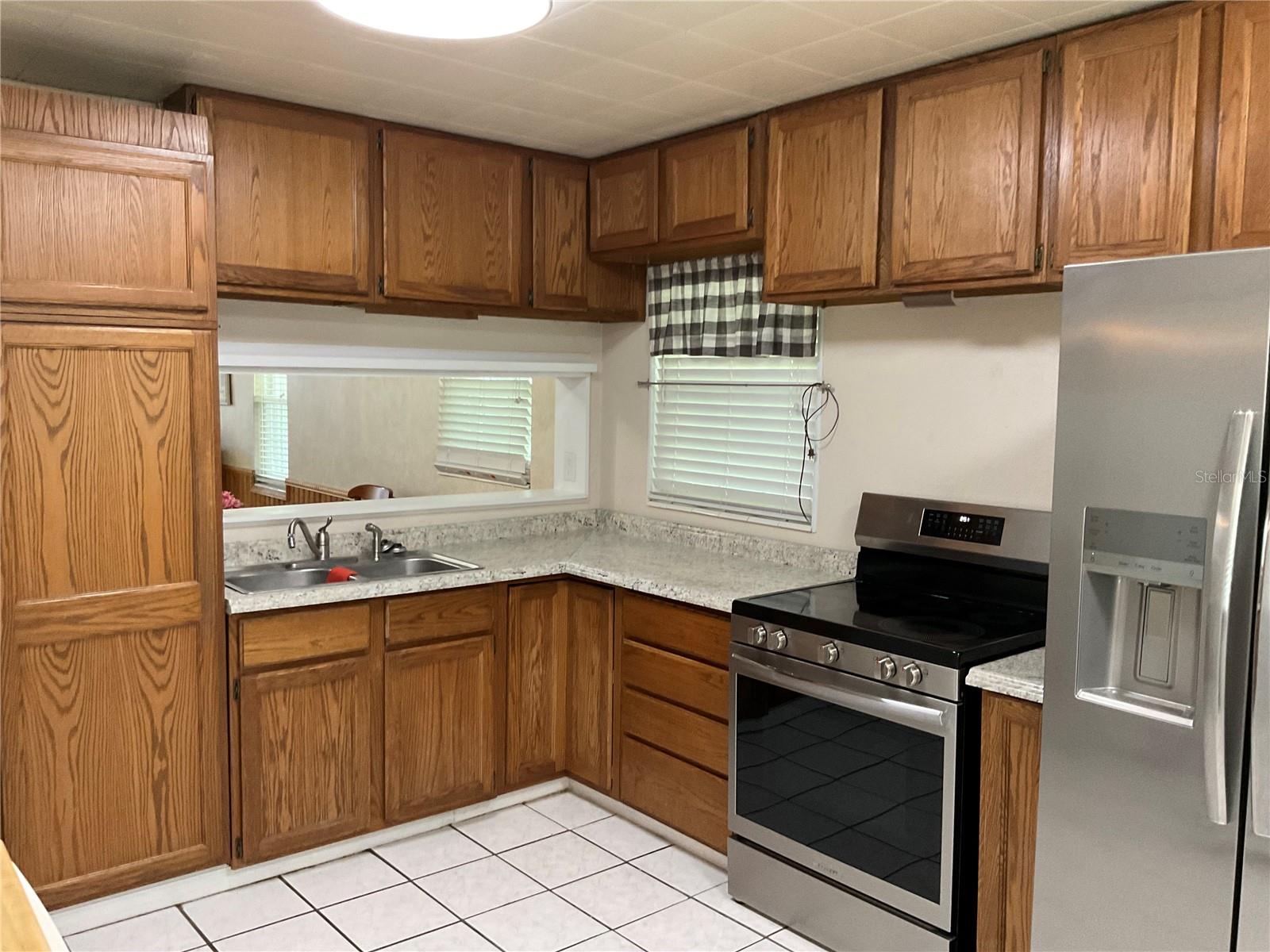 37204 MAGNOLIA AVE, DADE CITY, FL — photo 12