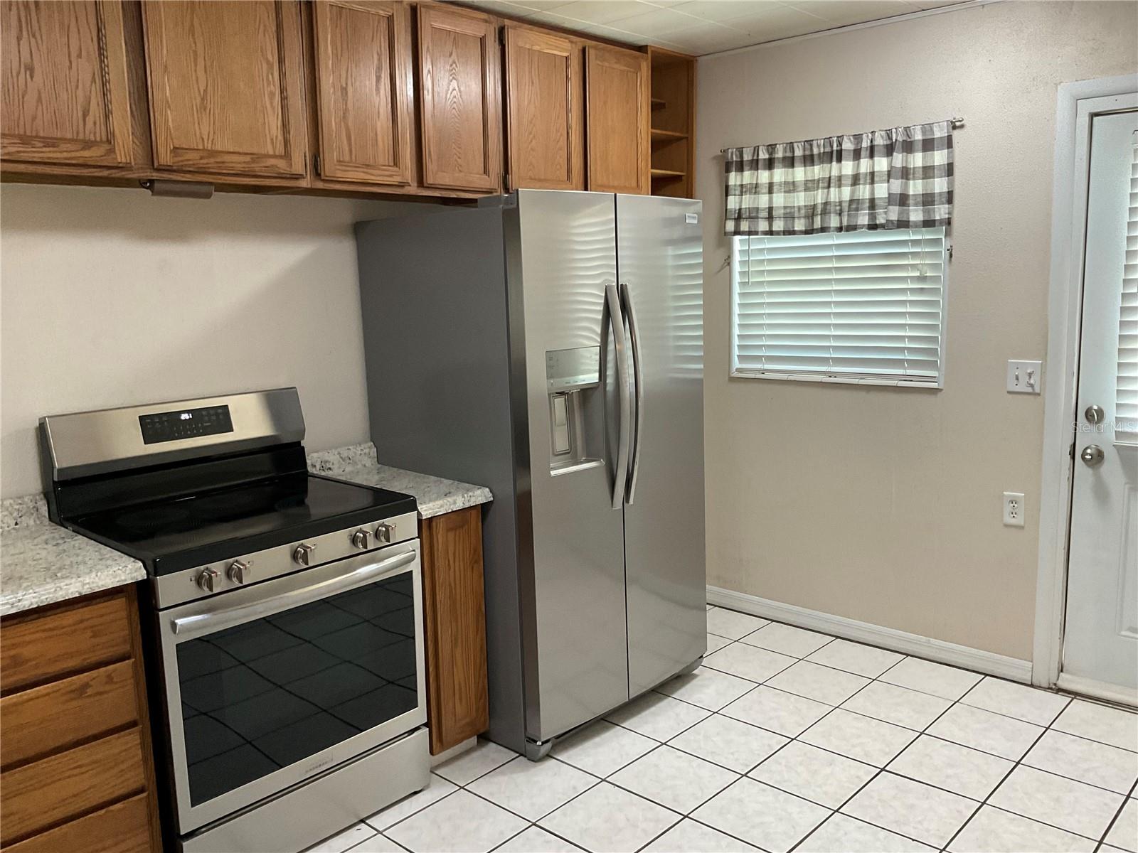 37204 MAGNOLIA AVE, DADE CITY, FL — photo 13