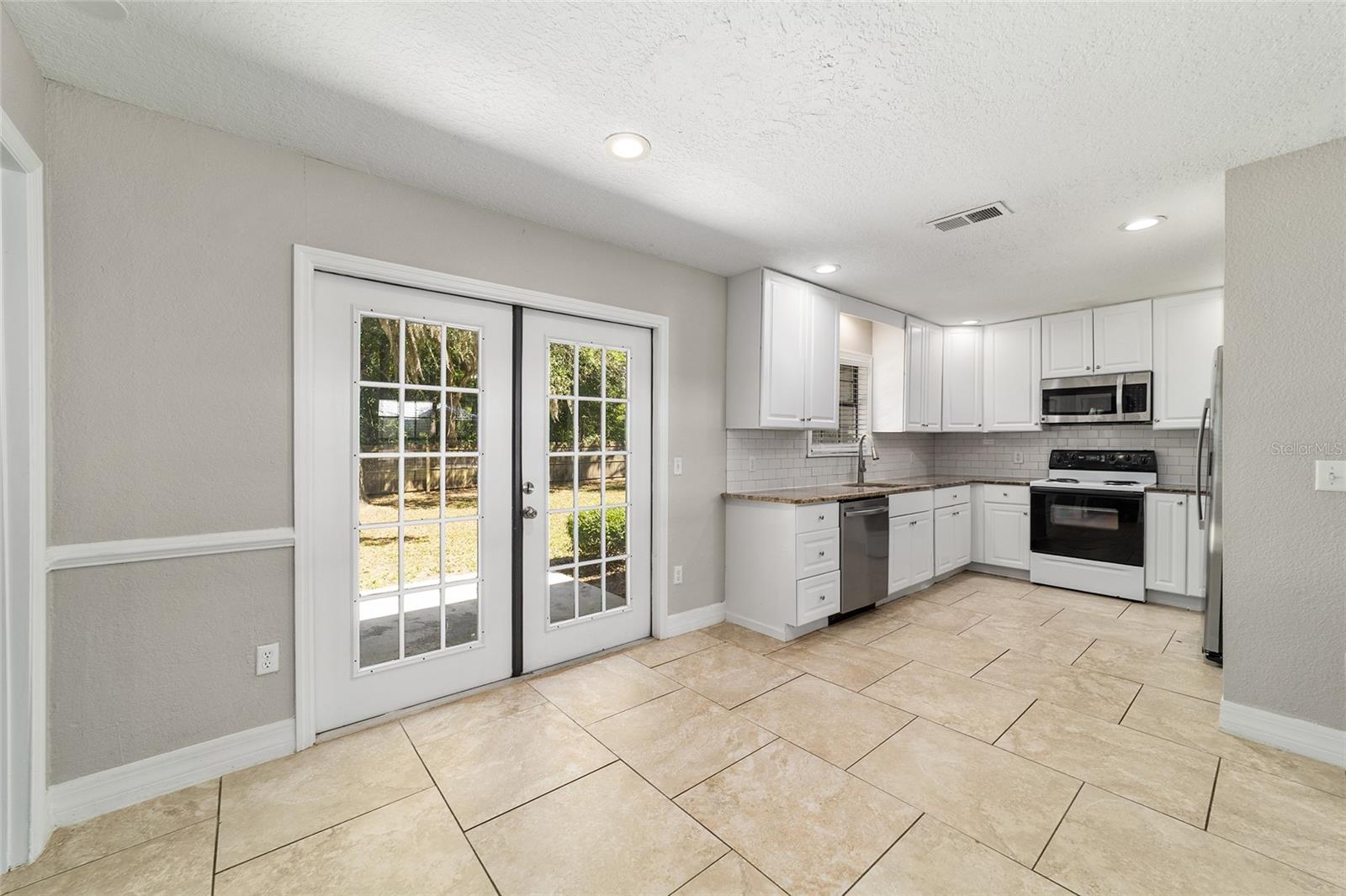 35 PINE CIR, OCALA, FL — photo 13