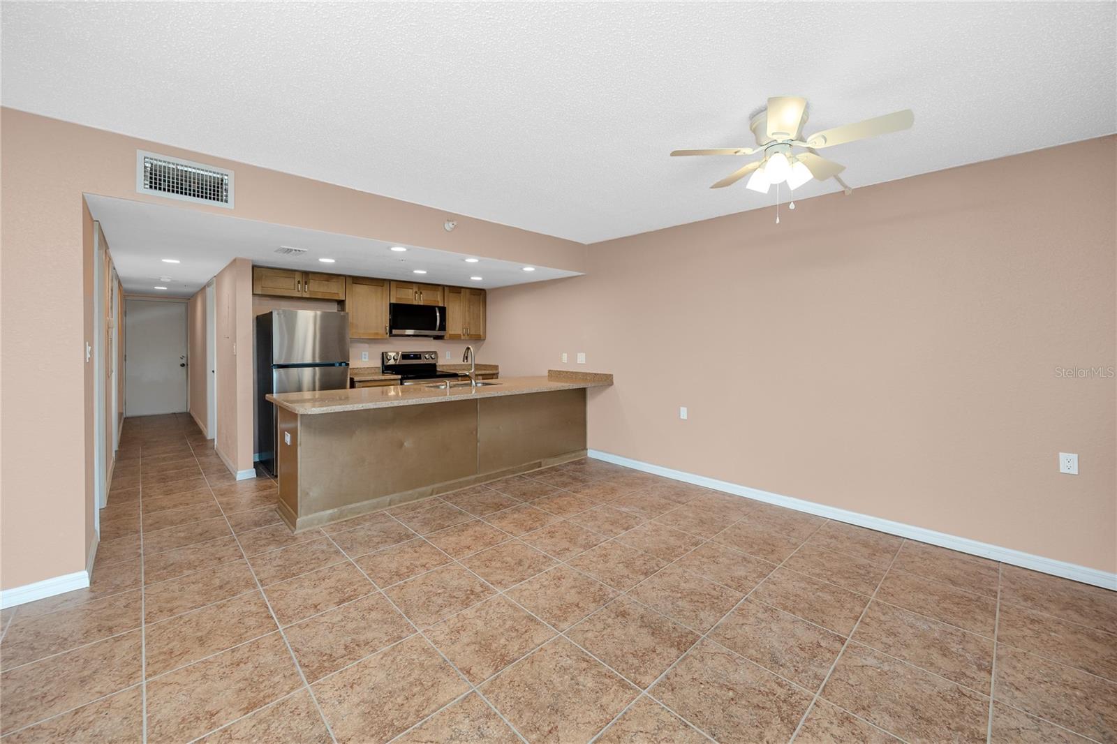 50 GULF BLVD #108, INDIAN ROCKS BEACH, FL — photo 9