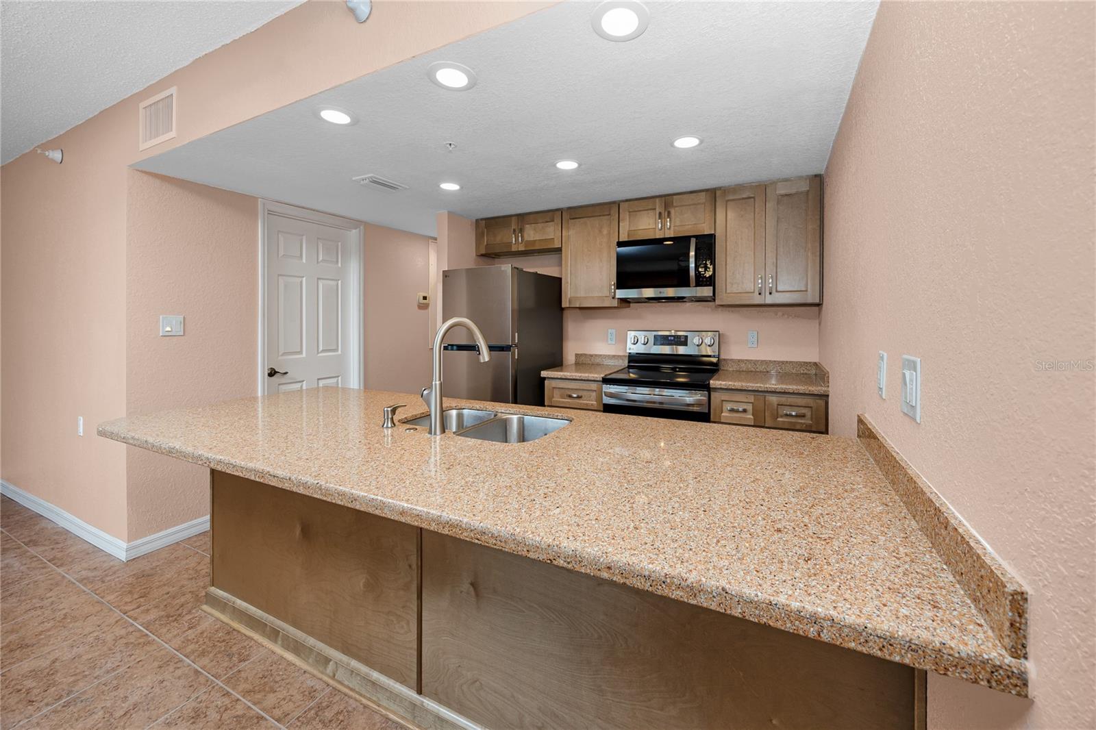50 GULF BLVD #108, INDIAN ROCKS BEACH, FL — photo 30