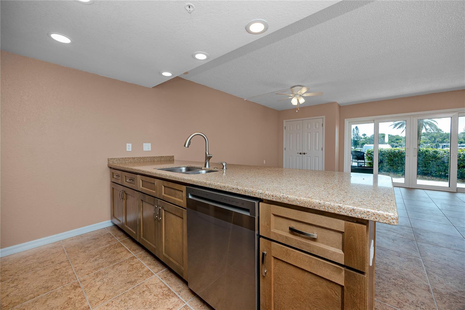 50 GULF BLVD #108, INDIAN ROCKS BEACH, FL — photo 5
