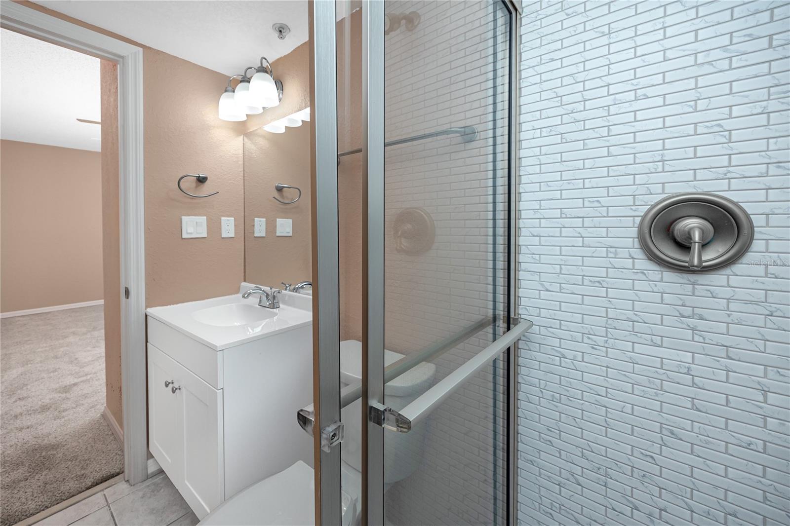 50 GULF BLVD #108, INDIAN ROCKS BEACH, FL — photo 17