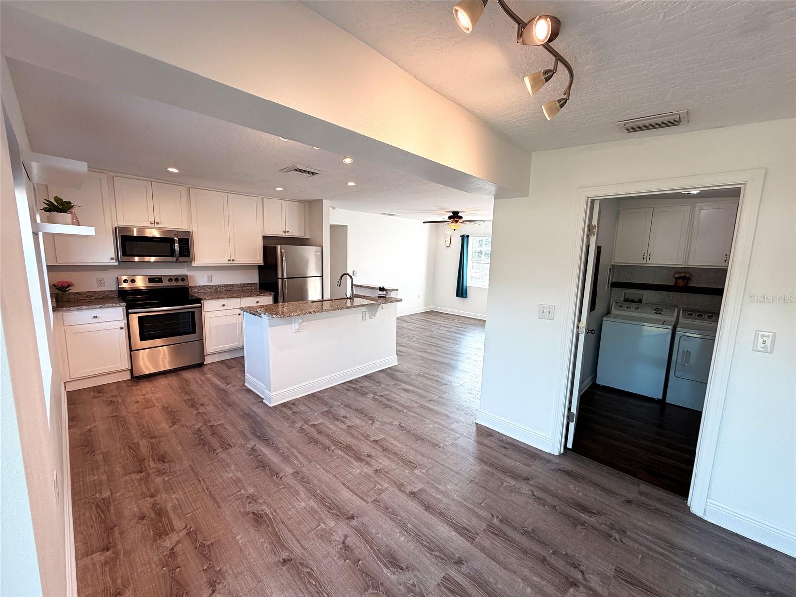 904 KENSINGTON DR, COCOA, FL — photo 4