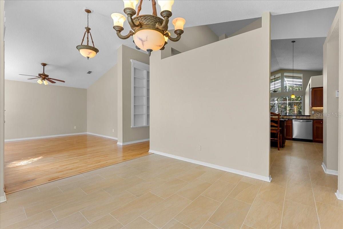 4761 STONEBRIAR DR, OLDSMAR, FL — photo 9