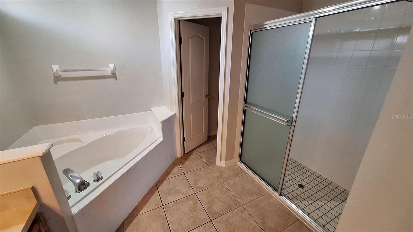 1803 LAKE VILLA DR, TAVARES, FL — photo 15