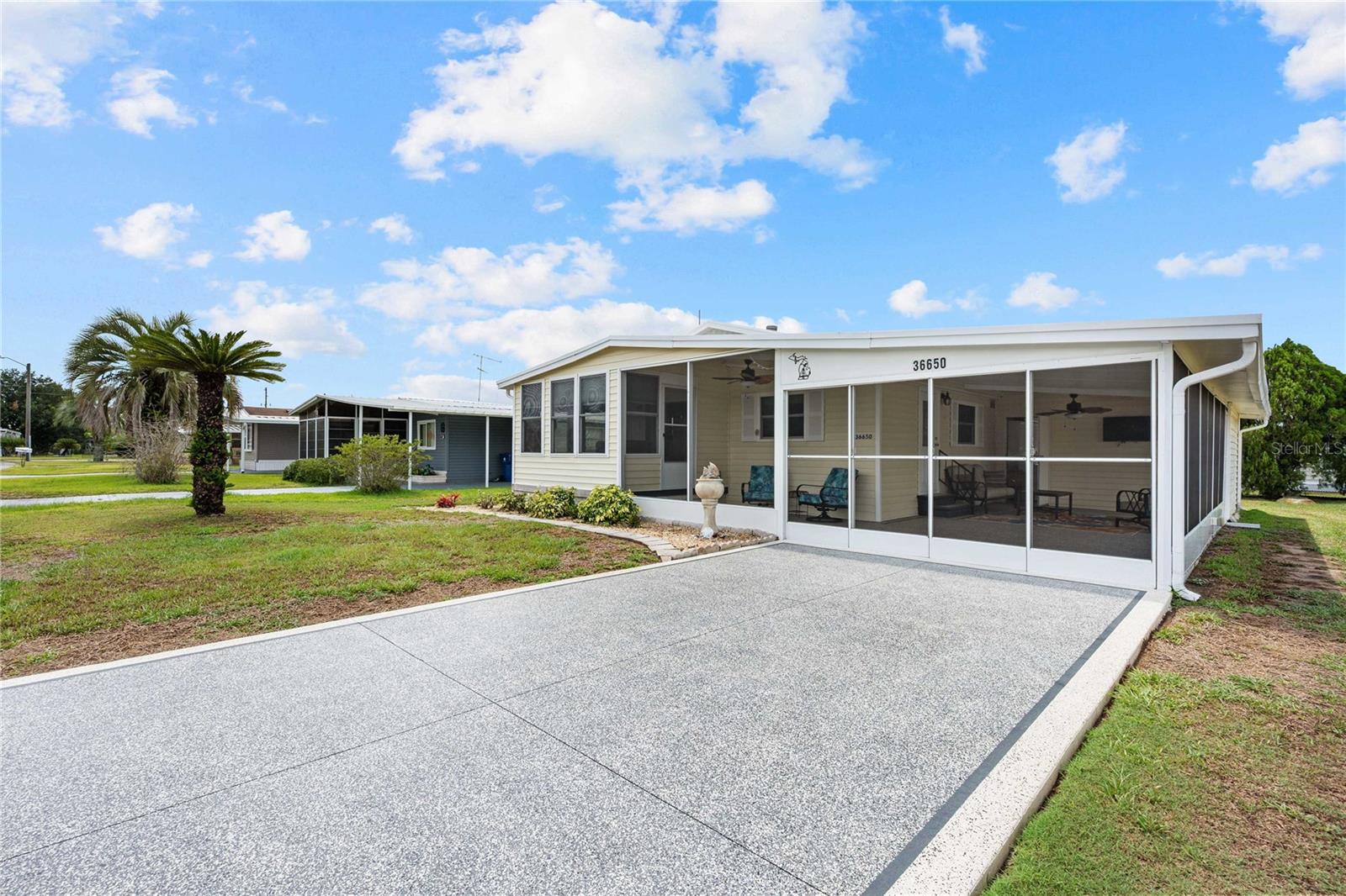 36650 DINA DR, ZEPHYRHILLS, FL — photo 3