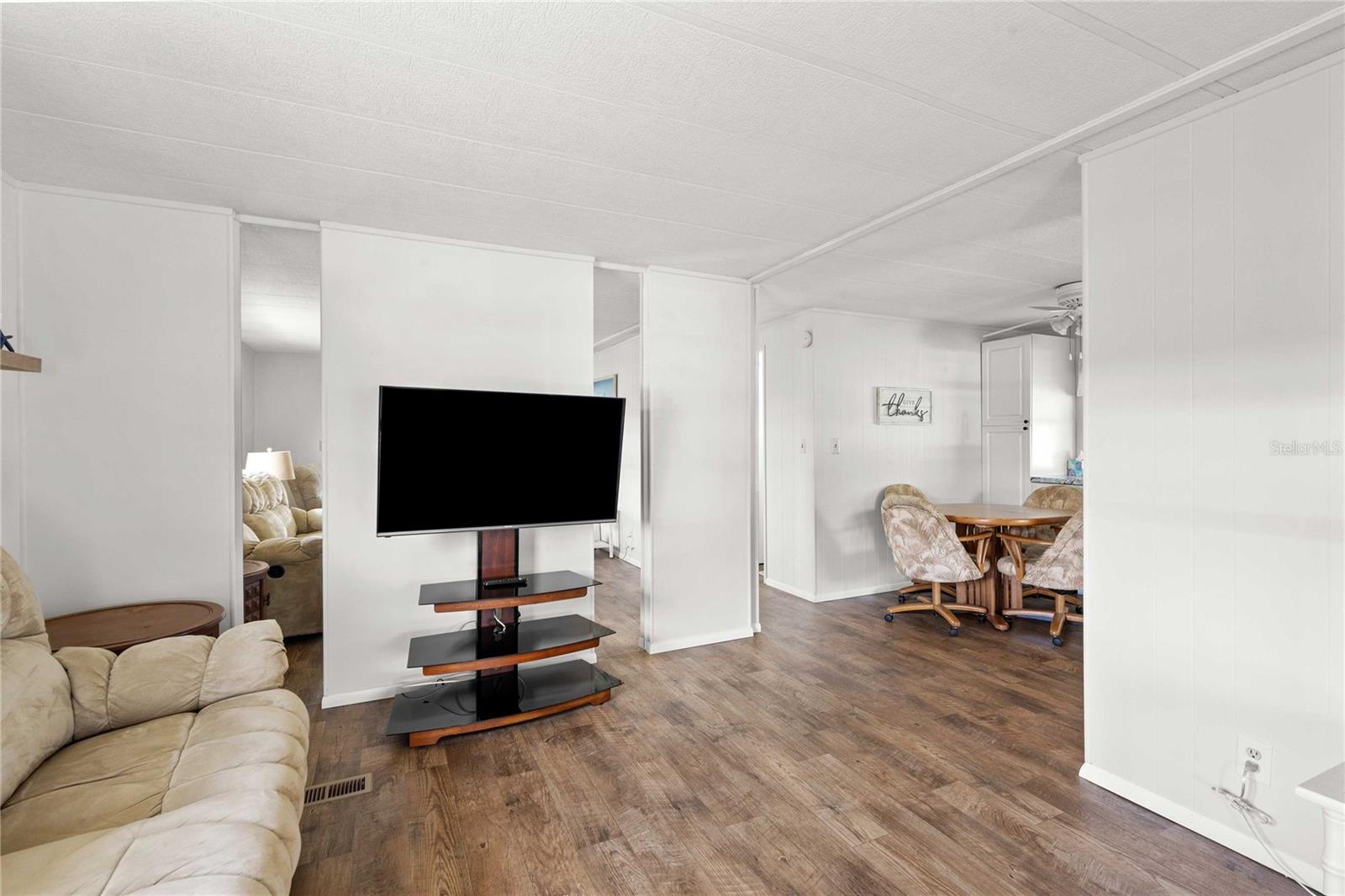 36650 DINA DR, ZEPHYRHILLS, FL — photo 13