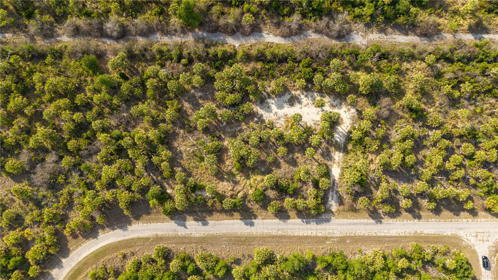 8608 FIREGLOW CIR, NORTH PORT, FL — photo 4