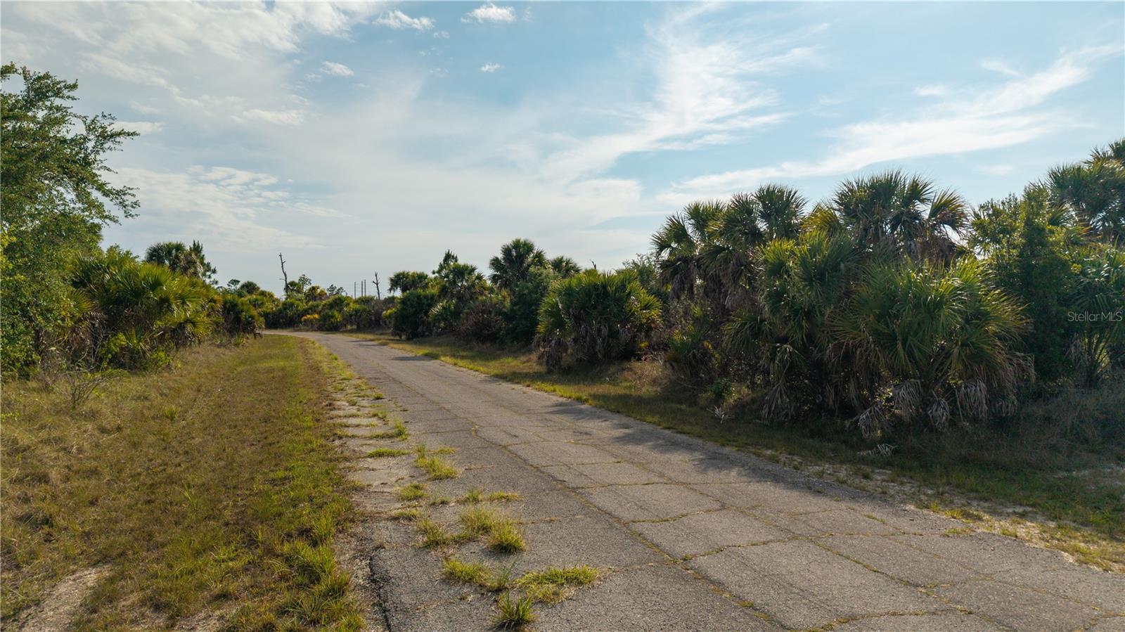 8608 FIREGLOW CIR, NORTH PORT, FL — photo 9
