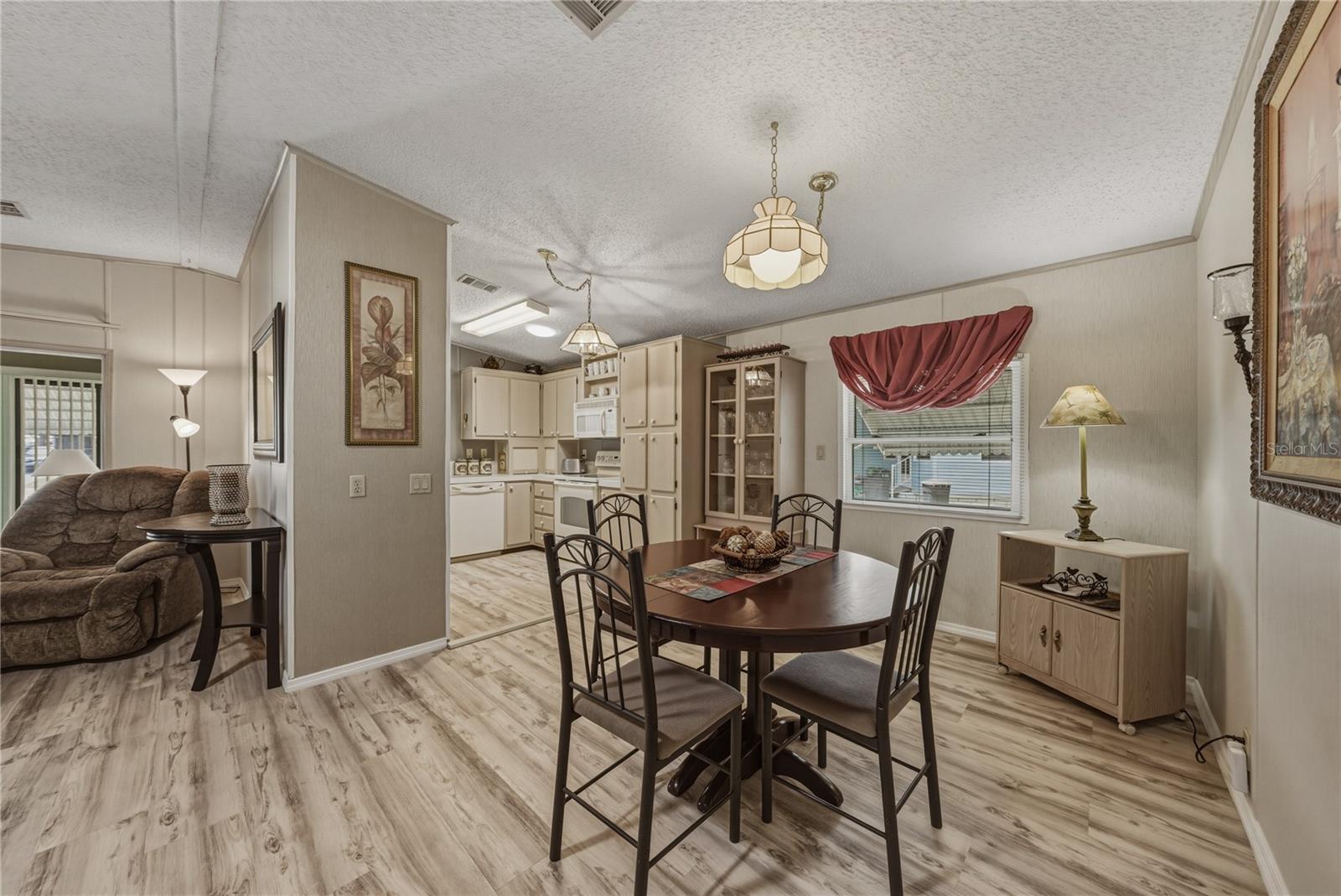 35921 TANDA CIR, ZEPHYRHILLS, FL — photo 15
