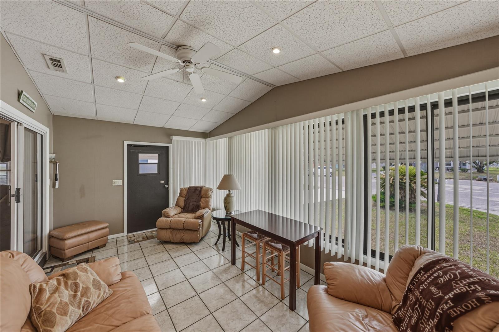 35921 TANDA CIR, ZEPHYRHILLS, FL — photo 19