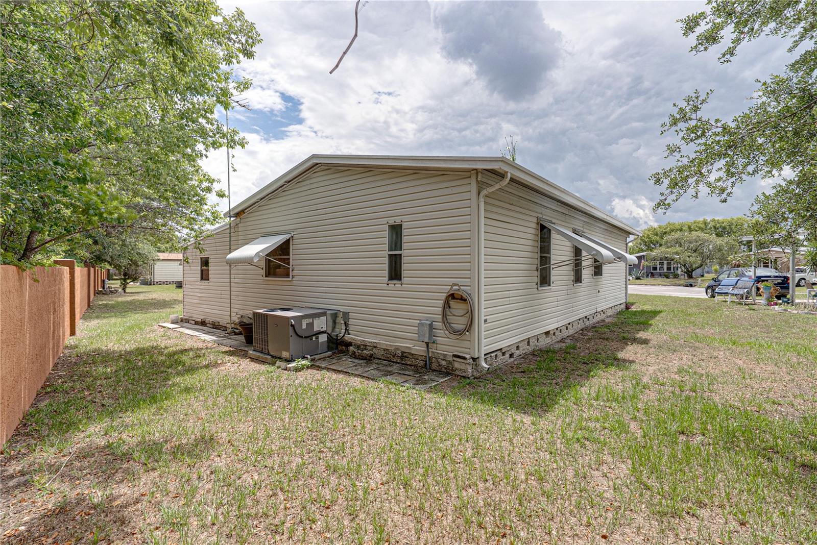 35921 TANDA CIR, ZEPHYRHILLS, FL — photo 40