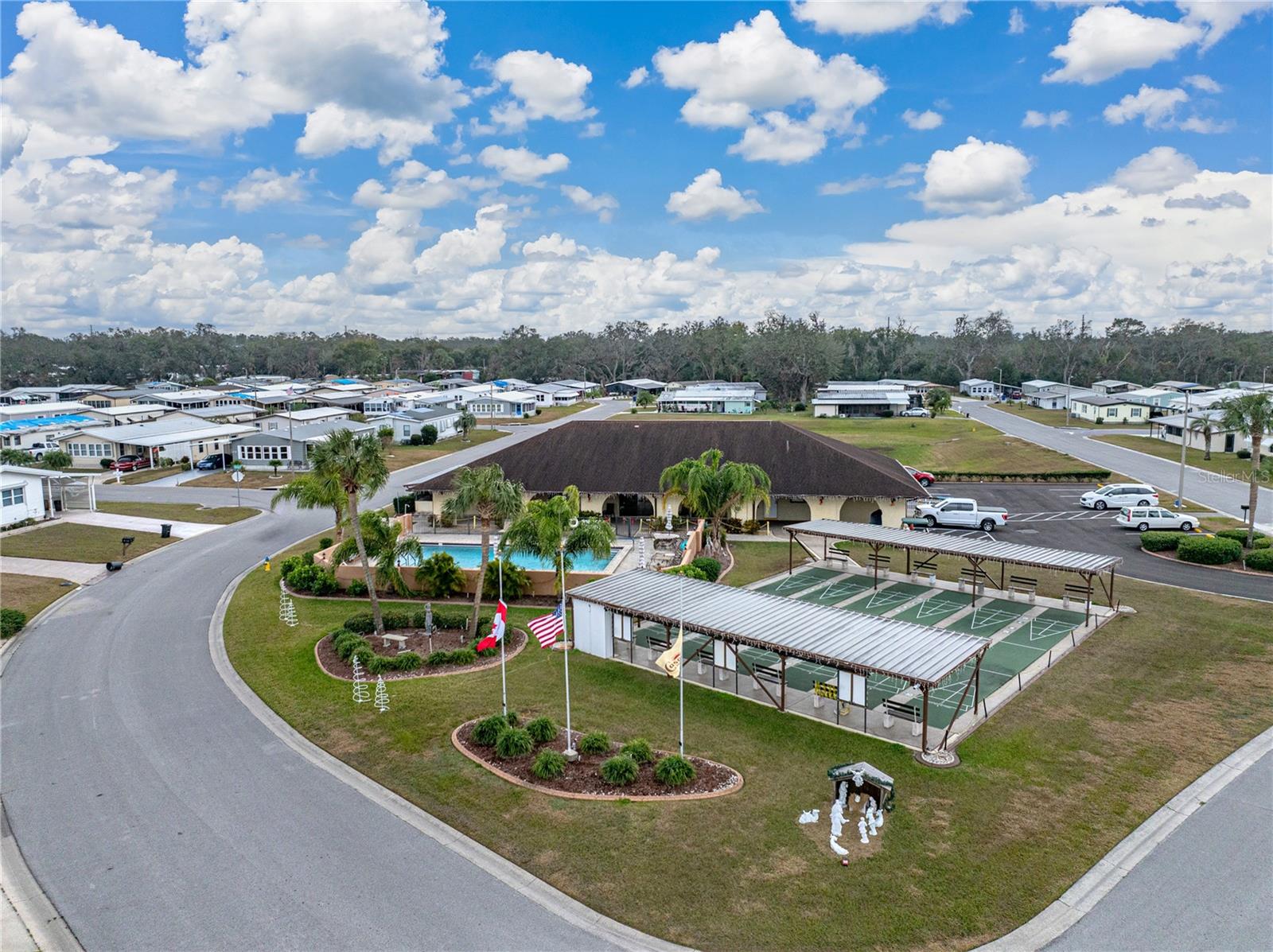 35921 TANDA CIR, ZEPHYRHILLS, FL — photo 43