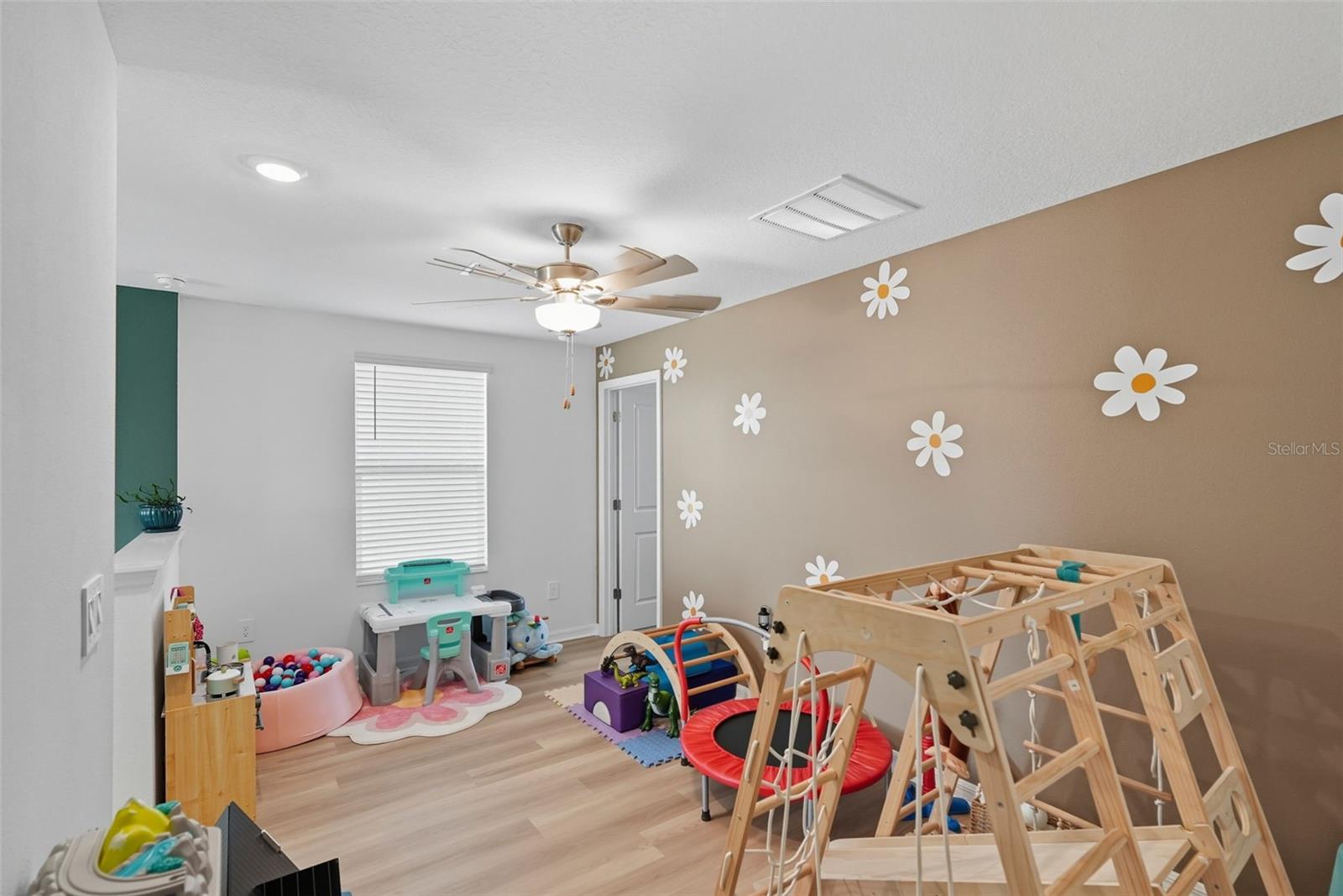 22289 NEBULA WAY, LAND O LAKES, FL — photo 15
