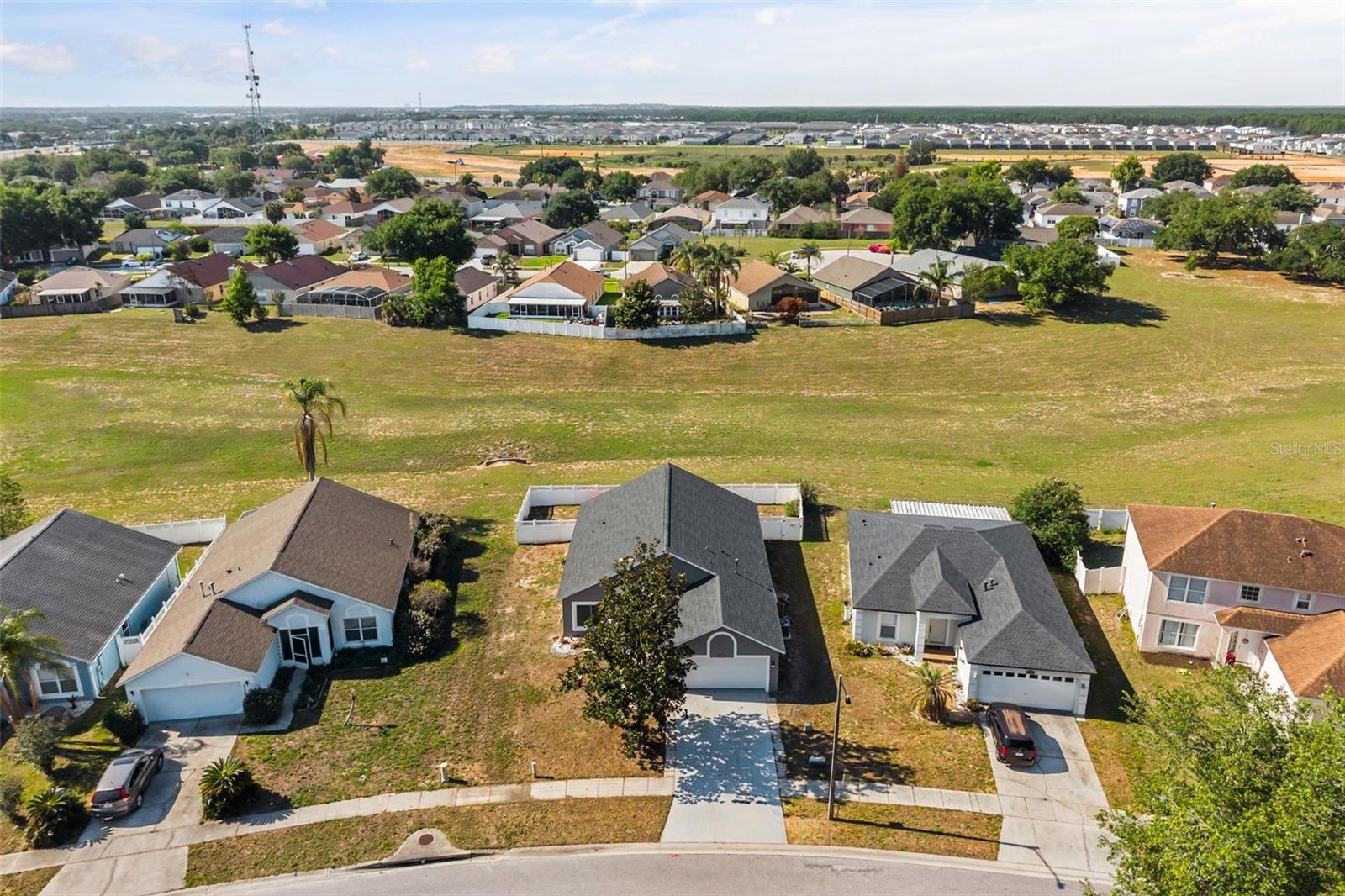 1746 WESTMINSTER TRL, CLERMONT, FL — photo 4