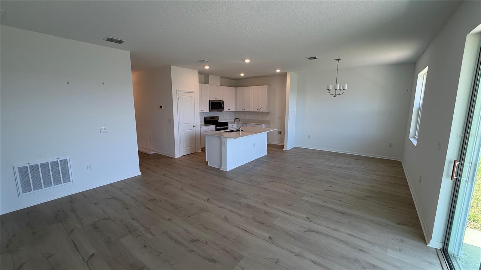 6205 SANDERS GROVE CIR, OKAHUMPKA, FL — photo 15