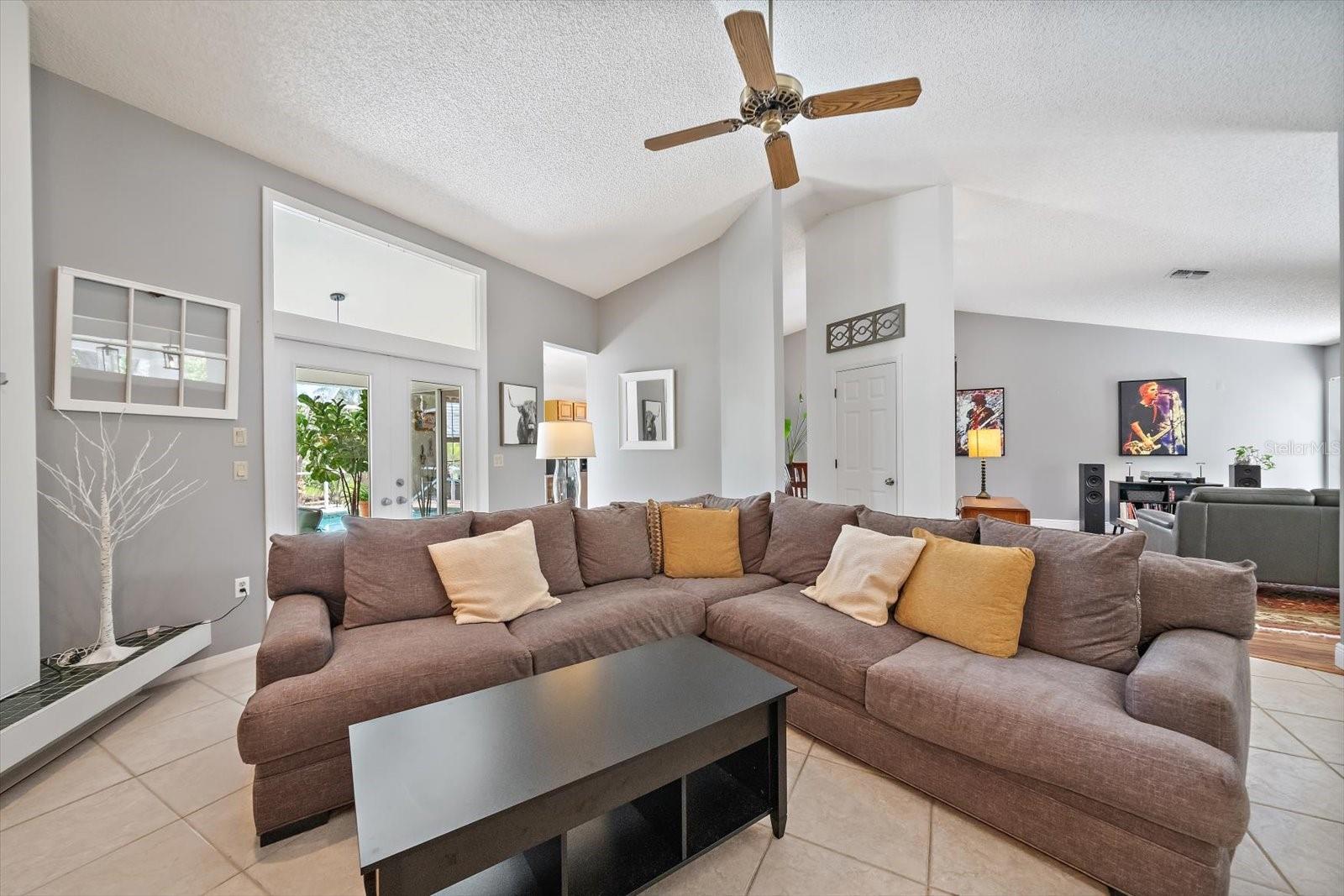 4732 MEADOWVIEW CIR, SARASOTA, FL — photo 7
