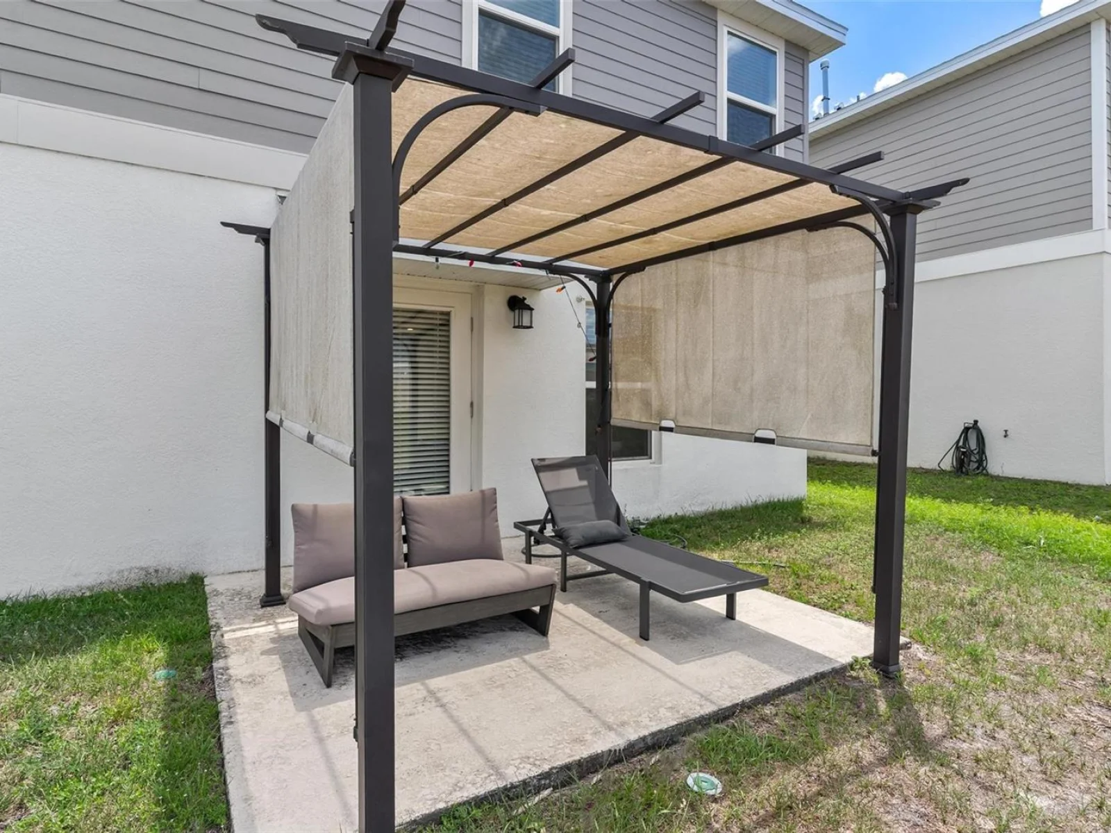 26143 FEATHERGRASS CIR, LEESBURG, FL — photo 40
