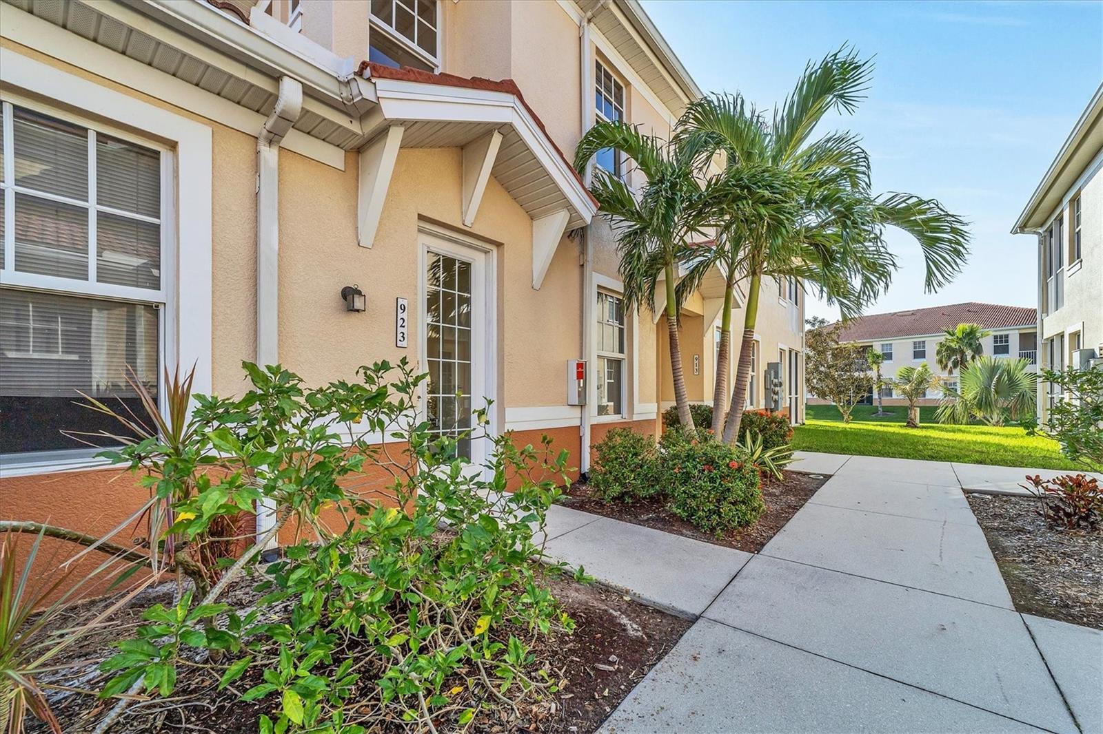 240 W END DR #923, PUNTA GORDA, FL — photo 4