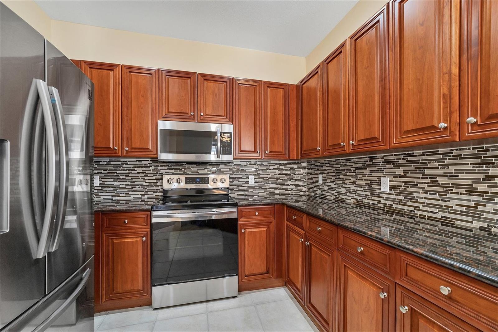 240 W END DR #923, PUNTA GORDA, FL — photo 12
