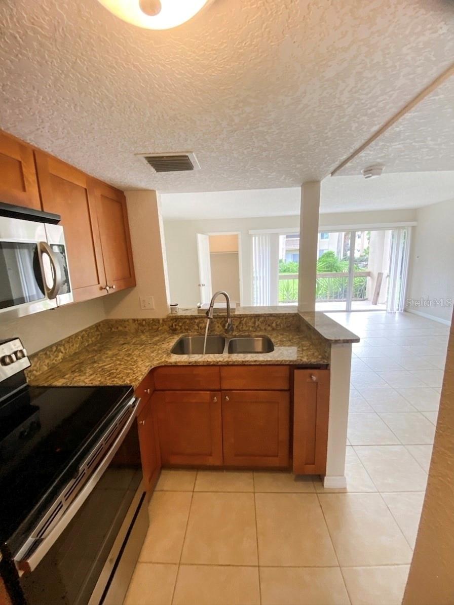 554 ORANGE DR #15, ALTAMONTE SPRINGS, FL — photo 5